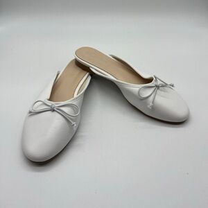 Rilista Women's Bow Detail Mule Slip On Flats, White, Size 7